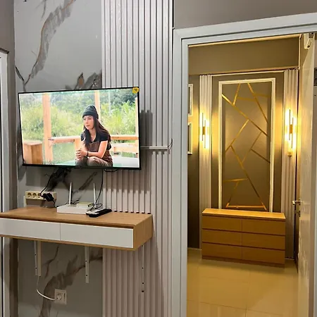 Green Pramuka City By Mueza Room